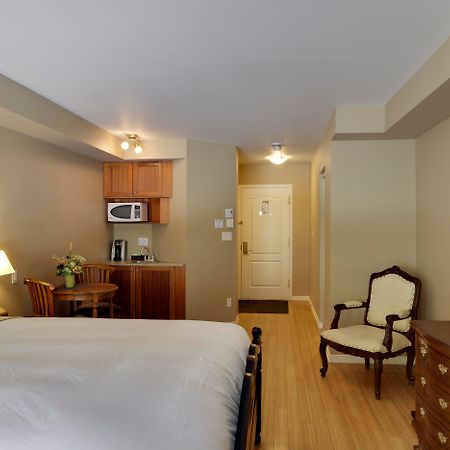 Hotel St-Sauveur Saint-Sauveur-des-Monts Екстериор снимка