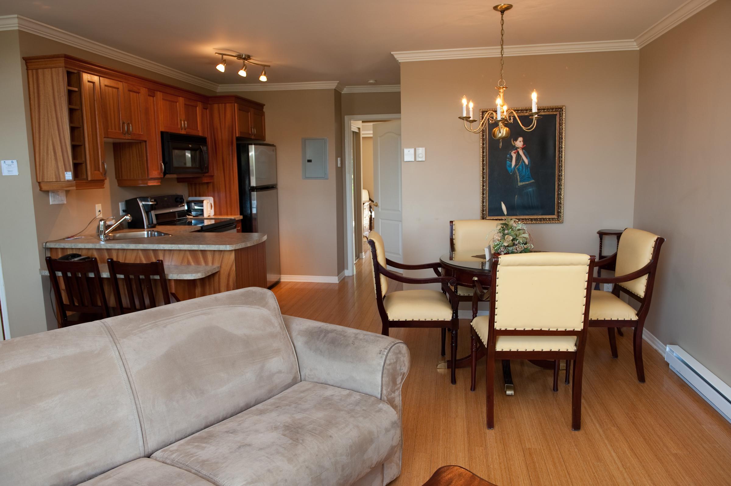 Hotel St-Sauveur Saint-Sauveur-des-Monts Екстериор снимка