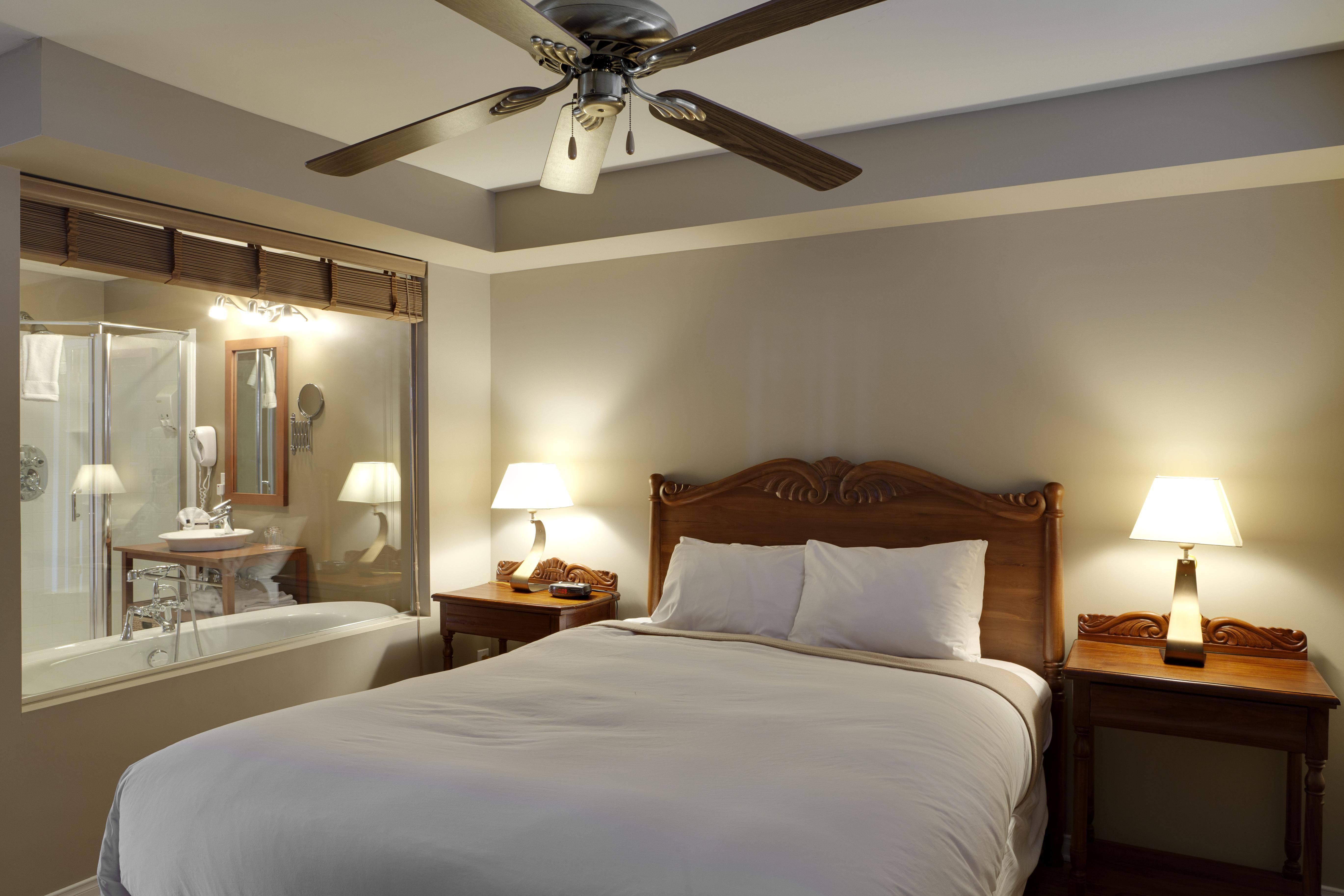 Hotel St-Sauveur Saint-Sauveur-des-Monts Екстериор снимка