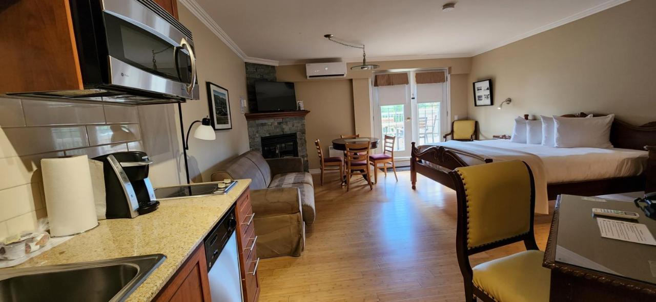 Hotel St-Sauveur Saint-Sauveur-des-Monts Екстериор снимка