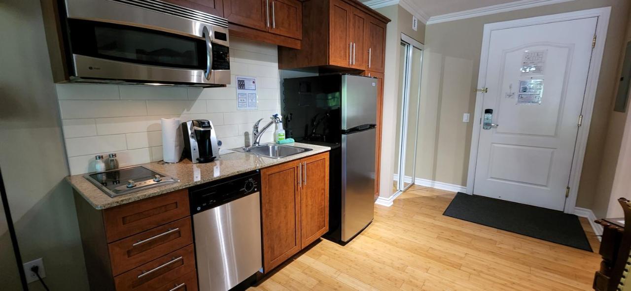 Hotel St-Sauveur Saint-Sauveur-des-Monts Екстериор снимка