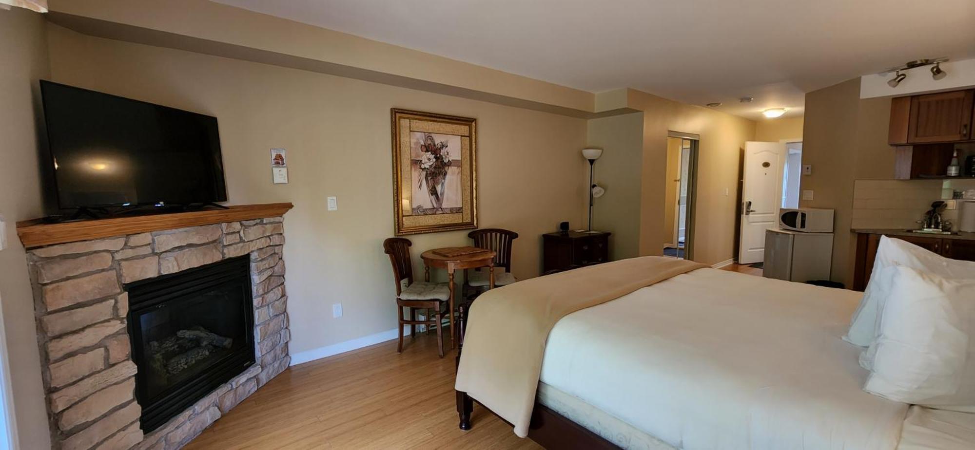 Hotel St-Sauveur Saint-Sauveur-des-Monts Екстериор снимка
