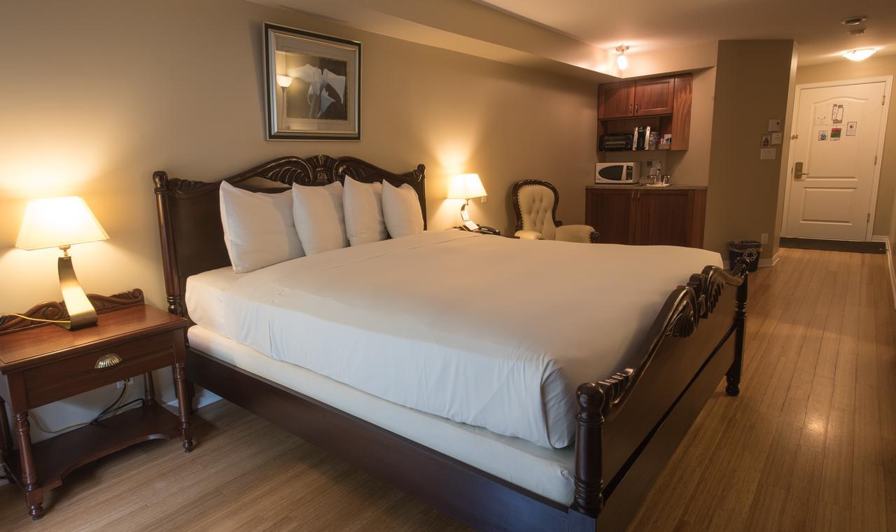 Hotel St-Sauveur Saint-Sauveur-des-Monts Екстериор снимка